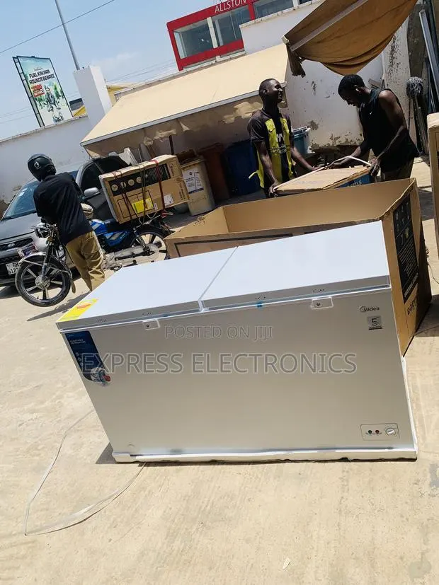 Quiet Operation Chest 508l Freezer Midea Double Door · Photo 1