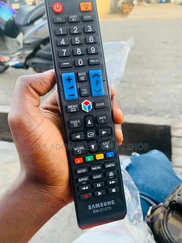 Affordable Samsung Smart Remote Control(Black). · Photo 1