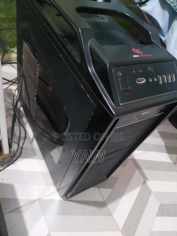 Desktop Computer Gigabyte 16GB Intel Core i7 SSD 2T · Photo 1