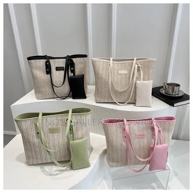 Tote Bag With Purse · Photo 1