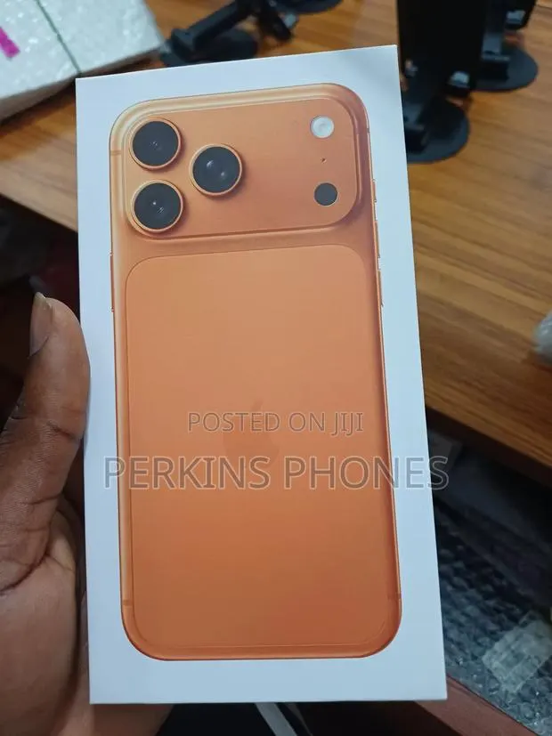 New Apple iPhone XR 128 GB Orange · Photo 1