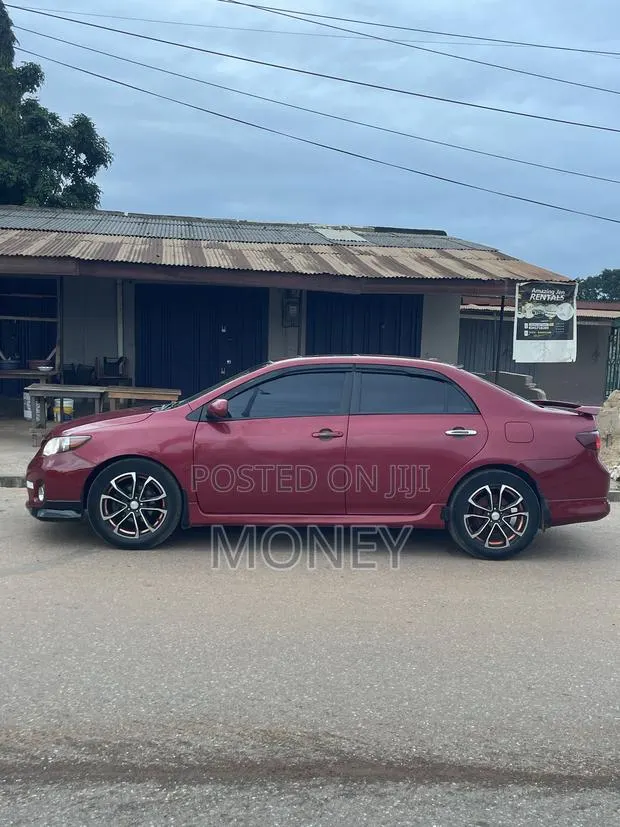 Toyota Corolla S 4dr Sedan (1.8L 4cyl 4A) 2010 · Photo 1