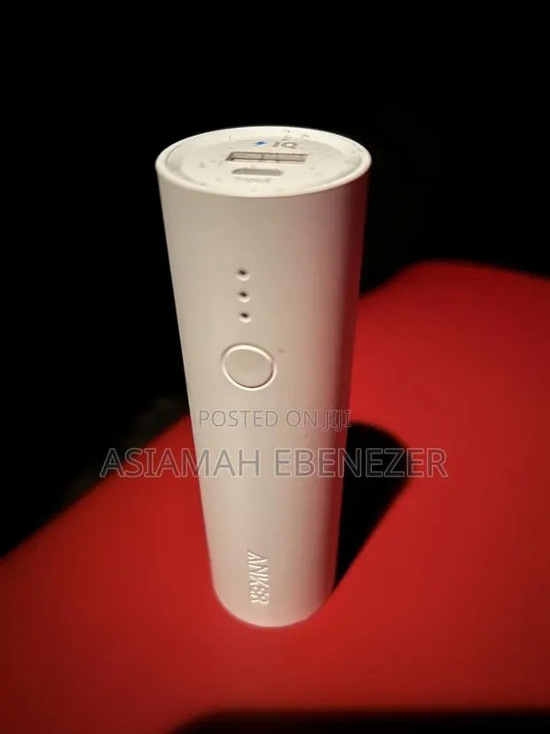 Anker Power Bank · Photo 1