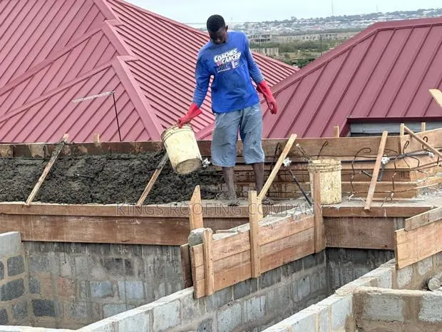 Best Concrete Parapet Building Design · Photo 1