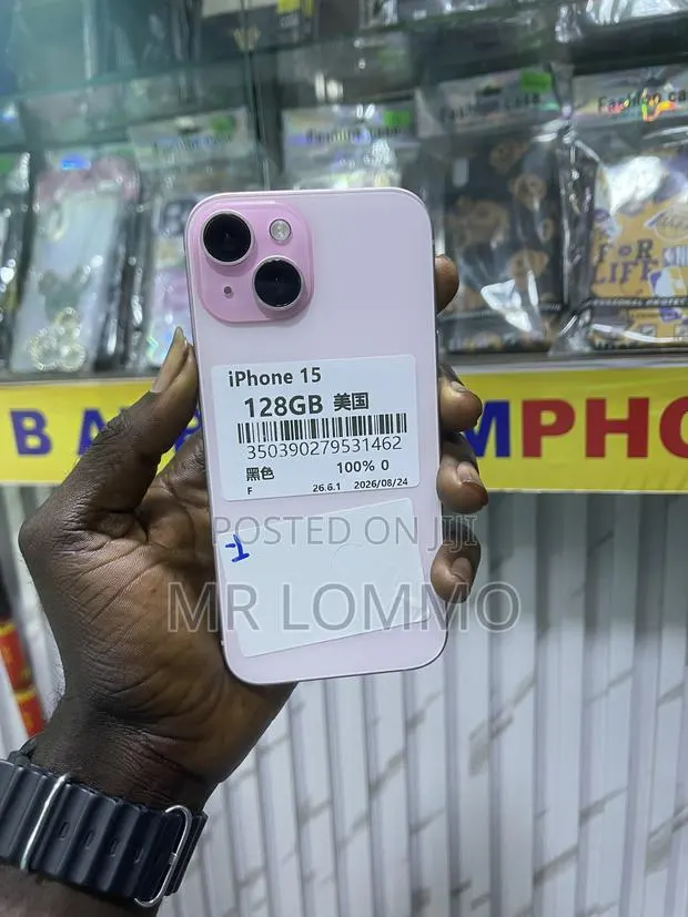 Apple iPhone 15 128 GB Pink · Photo 1