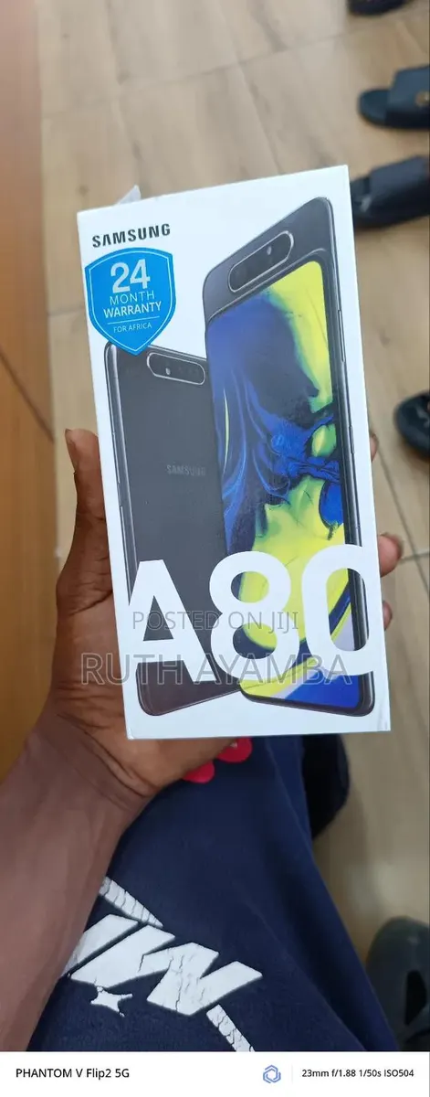 New Samsung Galaxy A80 128 GB Gold · Photo 1