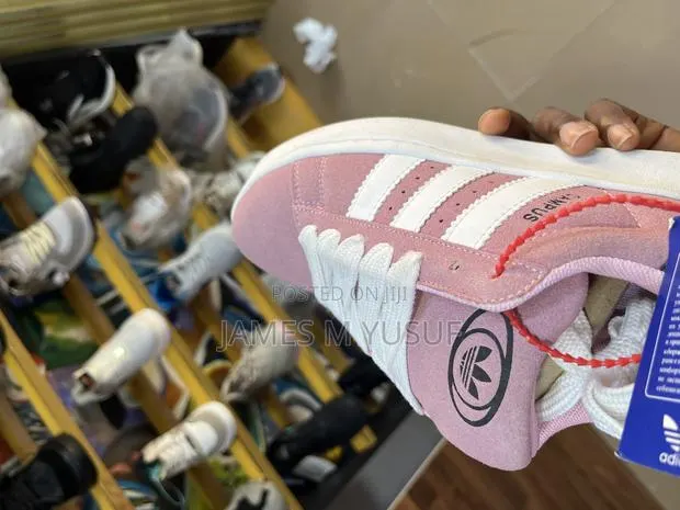 Original Adidas Sneaker · Photo 1