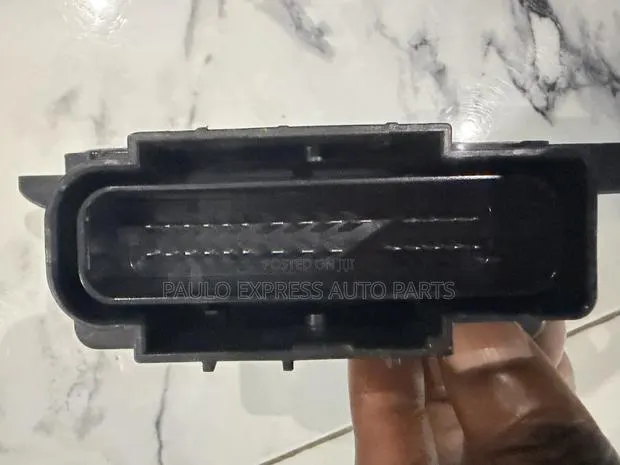 2024 - 2025 Chevy Traverse Fuel Pump Control Module Unit · Photo 1