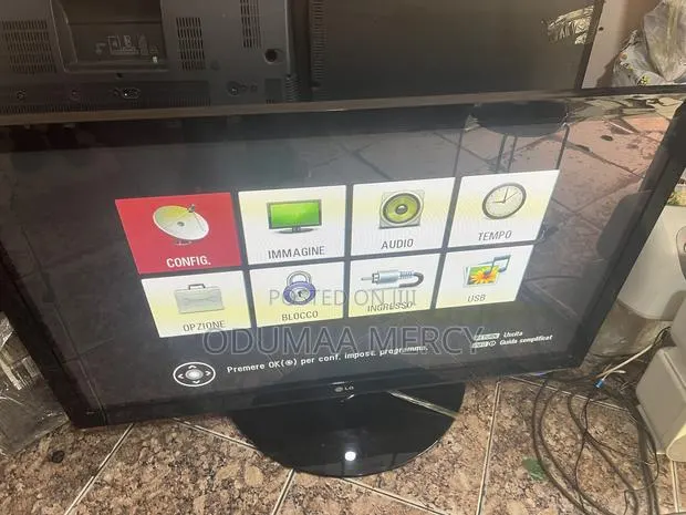 Used LG Digital TV · Photo 1