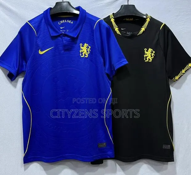 Bundle of Chelsea Home and Away Kit · Photo 1