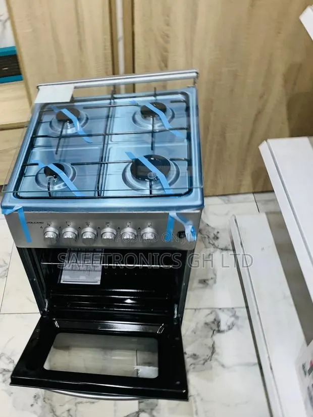 Try Massive Volcano 4-Burner Gas Cooker 50x50 Oven Grey Grill · Photo 1