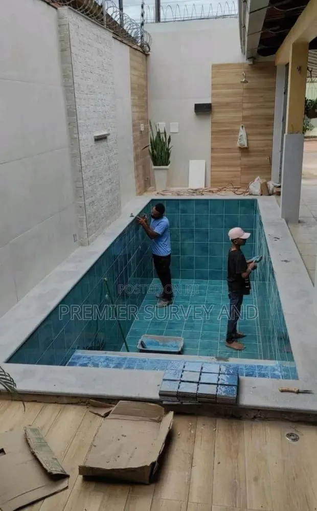 Expert Swimming Pool Design Construction · Photo 1