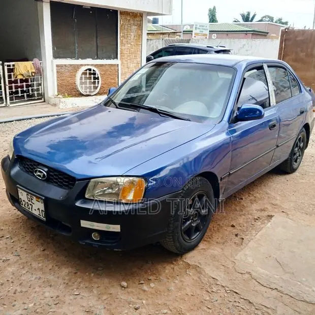 Hyundai Accent 1.6 CDX Automatic 2003 Blue · Photo 1