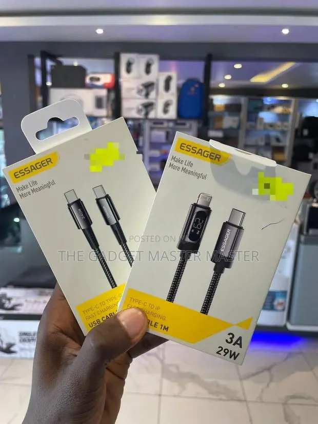 Essager Separate Type-C and Lightning Fast Charger · Photo 1
