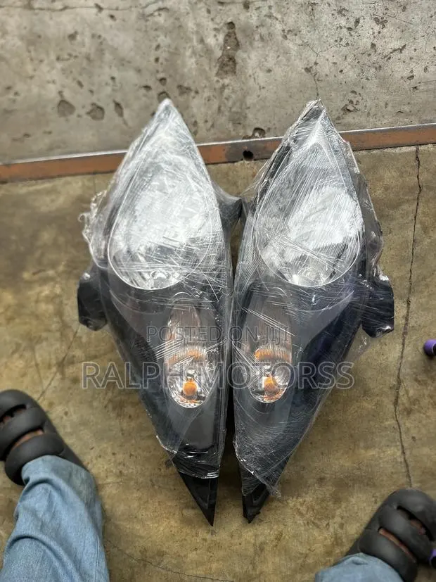 Chevrolet Spark 2010 Headlight Pair · Photo 1