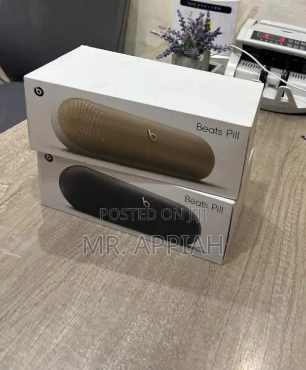 Get Premium Beats Pill Portable Bluetooth Speaker(Black)Waterproof · Photo 1