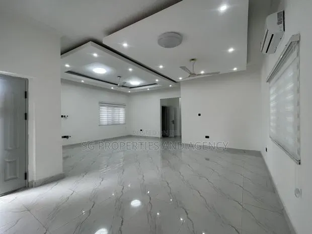 3bdrm House in Kfc, Spintex for rent · Photo 1