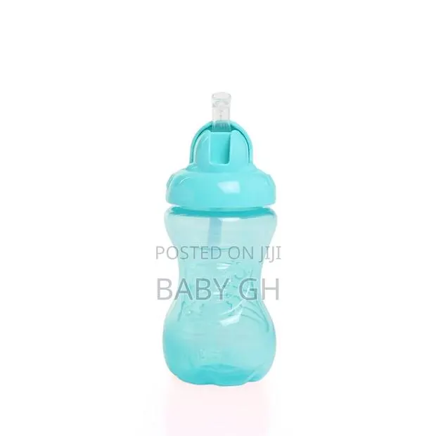 Nuby Flip It Straw Toddler Cup for 12-18 Months · Photo 1