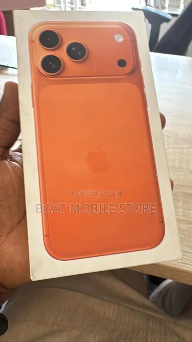 New Apple iPhone 17 Pro Max 256 GB Orange · Photo 1