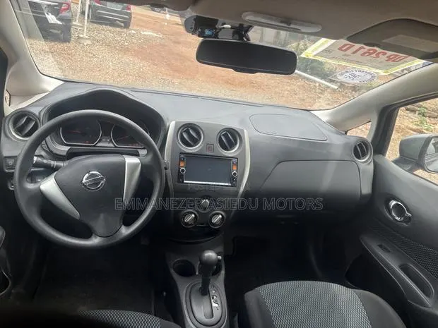 Nissan Note 1.2 Petrol 2015 Gray · Photo 1