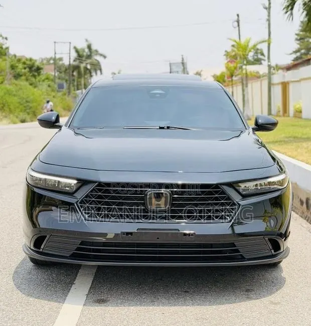 Honda Accord 2025 Gray · Photo 1