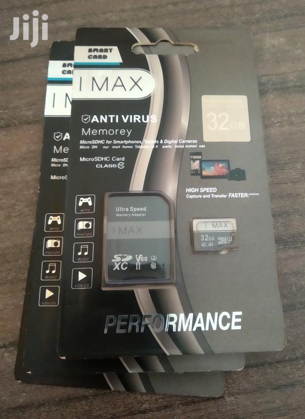 32gb I Max SD Card · Photo 1