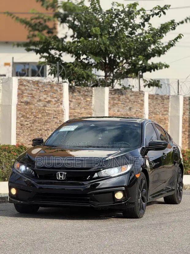 Honda Civic Sport Sedan 2019 Black · Photo 1
