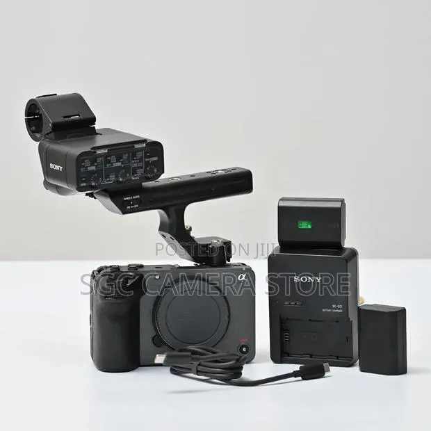 Sony Fx30 Cinema Camera // Like New // 1 Year Warranty · Photo 1