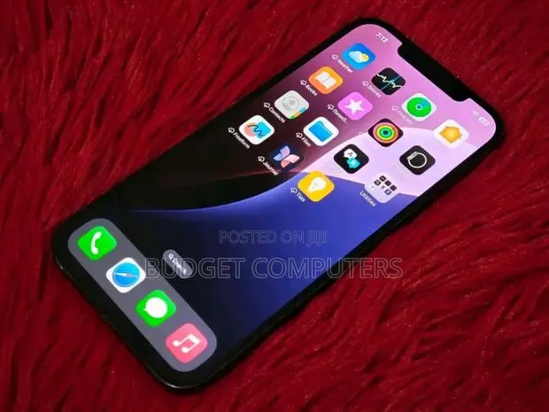 Apple iPhone 12 Pro Max 128 GB Gray · Photo 1