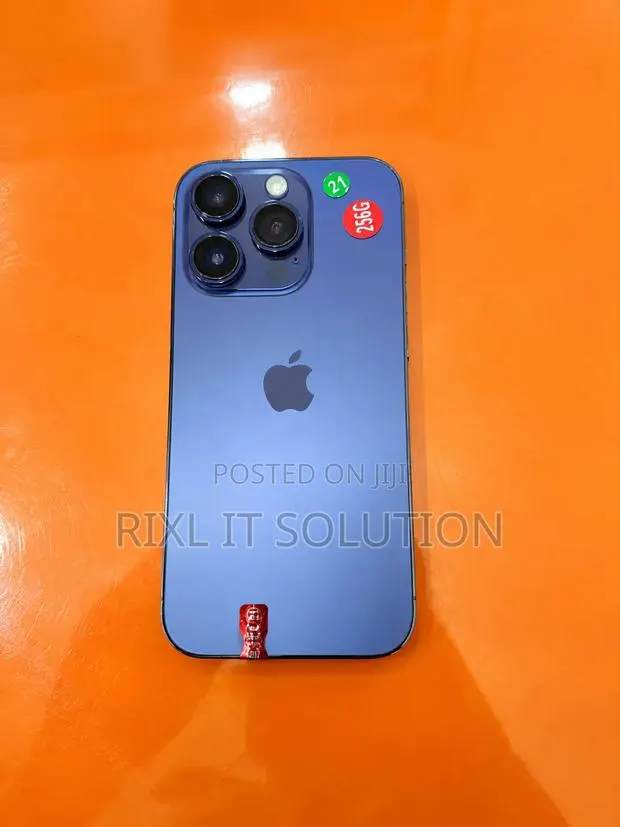 Apple iPhone 14 Pro 256 GB Purple · Photo 1