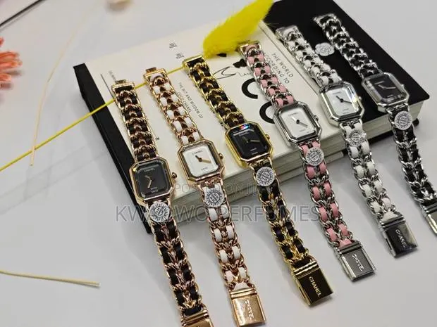 Chanel Watches · Photo 1