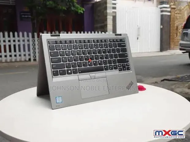 Laptop Lenovo ThinkPad Yoga 460 8GB Intel Core i5 SSD 256GB · Photo 1