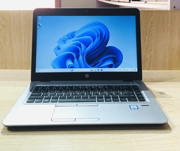 Laptop HP EliteBook 840 G3 8GB Intel Core i7 SSD 256GB · Photo 1