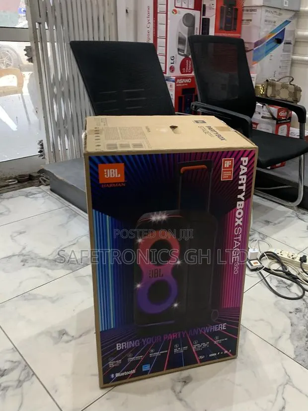 Fresh in Box Bluetooth JBL Partybox Stage 320 Electric 240 Watts · Photo 1