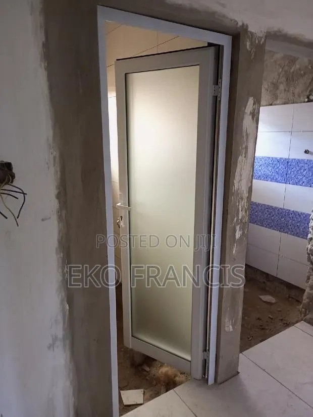 Bathroom Doors Classic · Photo 1