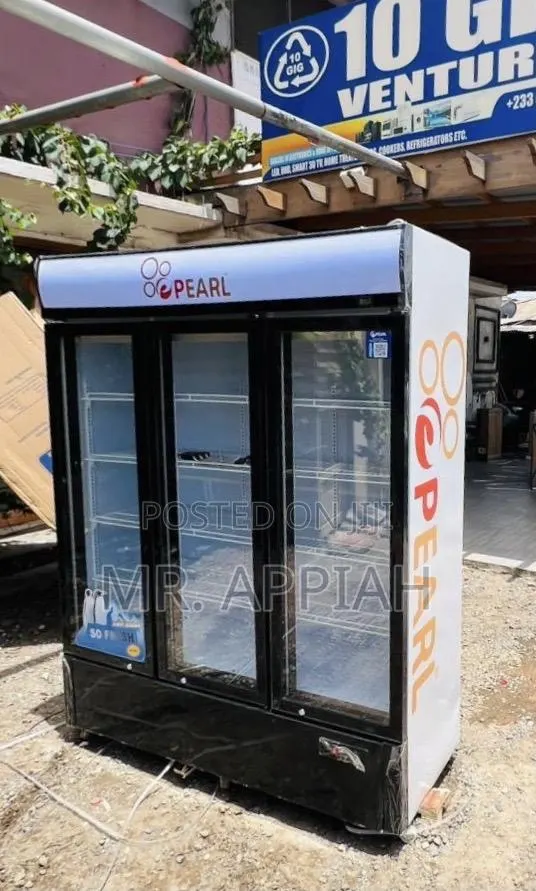 Fast Chilling Pearl PVC-150 3 Door Display Fridge/Beverage Cooler. · Photo 1