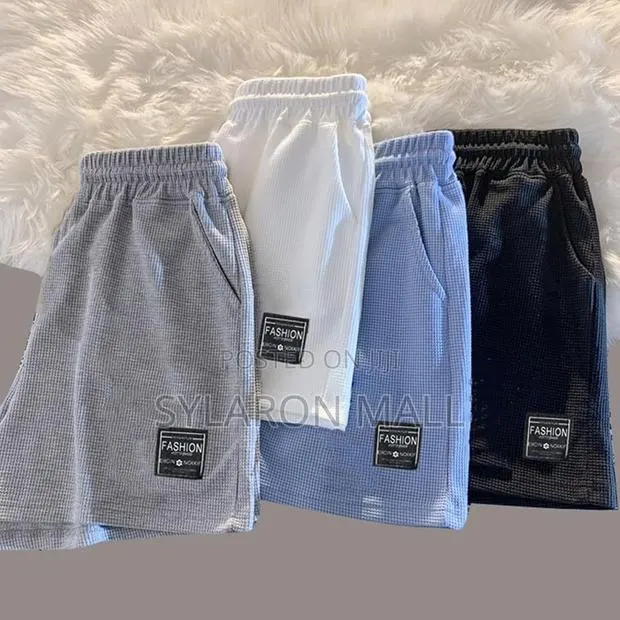 Waffle-Texture Casual Shorts (Unisex) · Photo 1