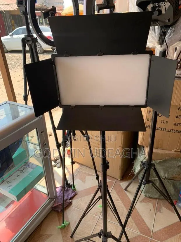 Professional Pro Led 800 Light Kit · Photo 1