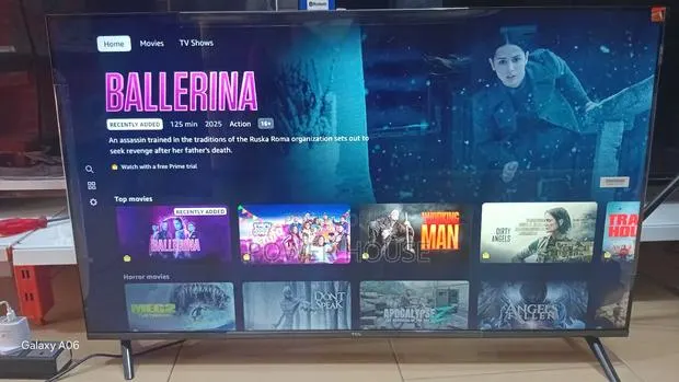 Brand New TCL 43" Qled Google Tv Bluetooth · Photo 1