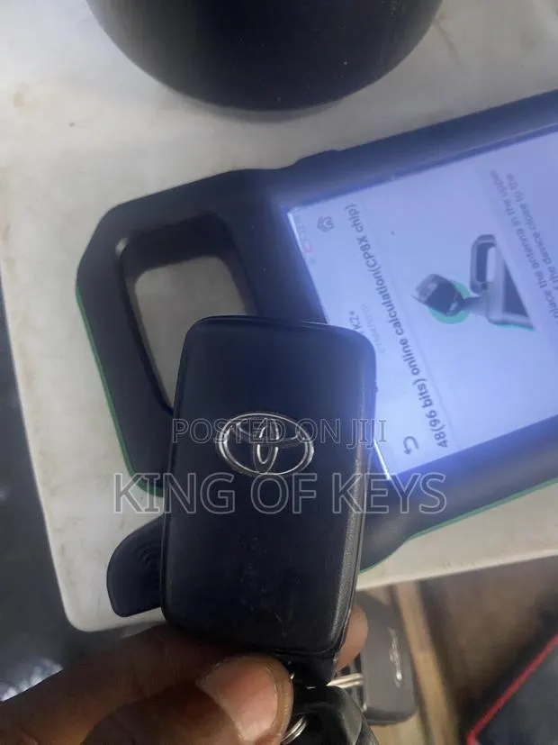 Toyota Vitz Remote Key · Photo 1