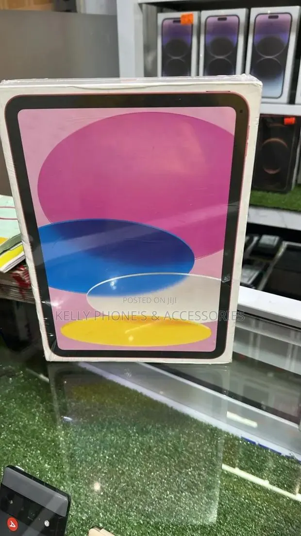 New Apple iPad (2025) 256 GB Black · Photo 1