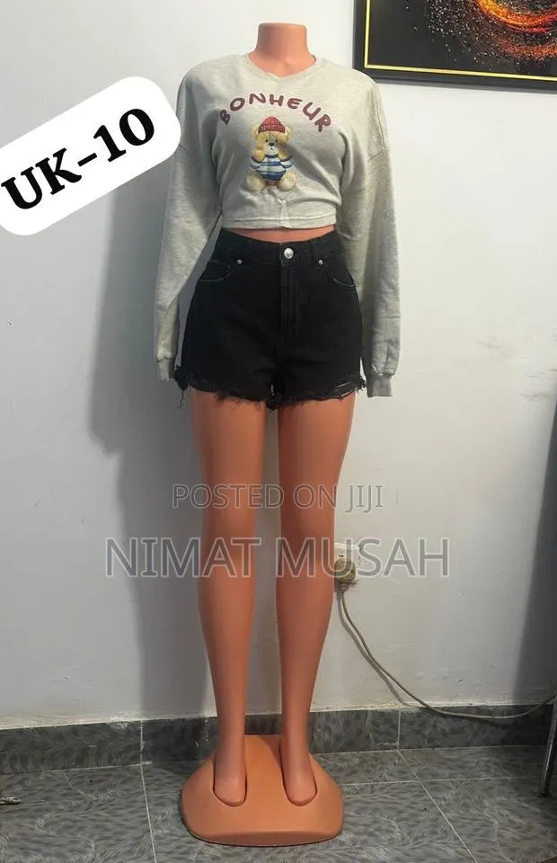 Jeans Shorts and Skirts · Photo 1