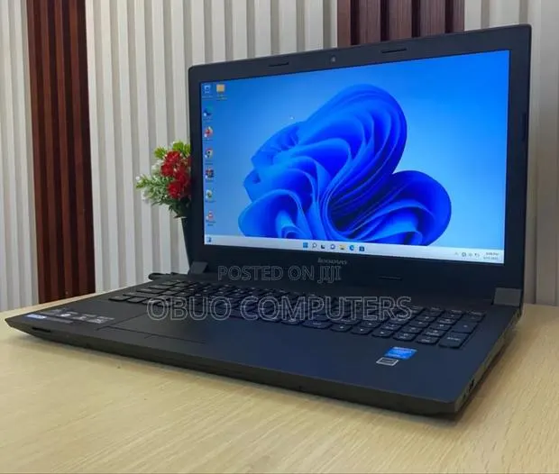 Laptop Lenovo 8GB Intel Core I5 HDD 500GB · Photo 1