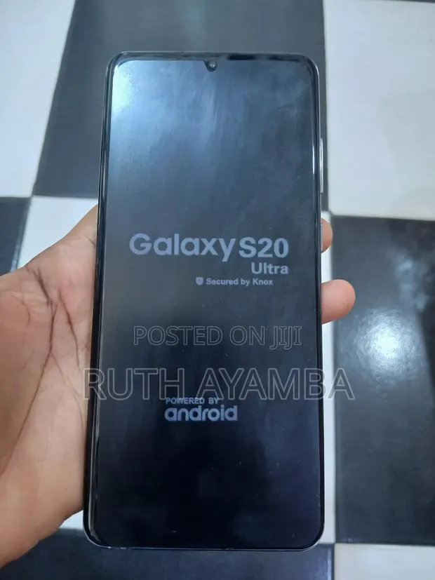 Samsung Galaxy S20 Ultra 128 GB Black · Photo 1