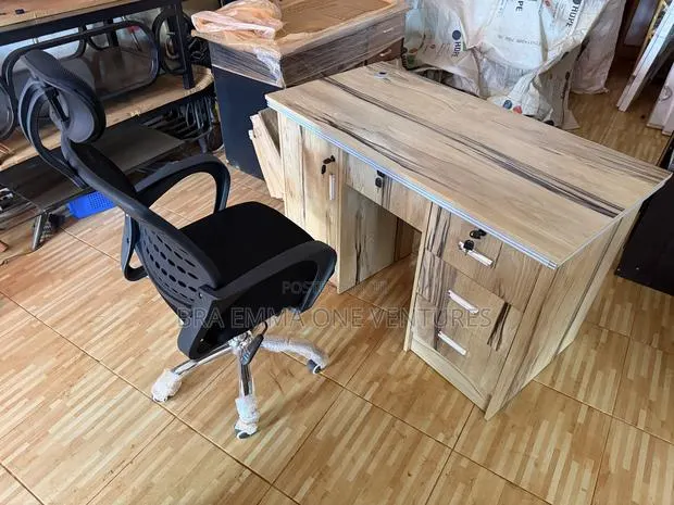 1.2m Office Table And Chair · Photo 1