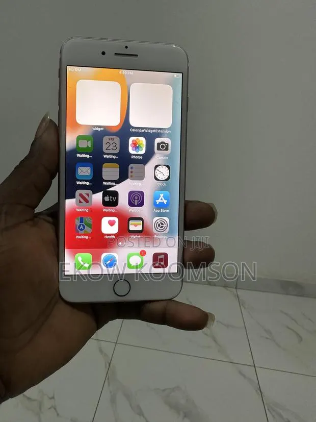 Apple iPhone 7 Plus 128 GB Rose Gold · Photo 1