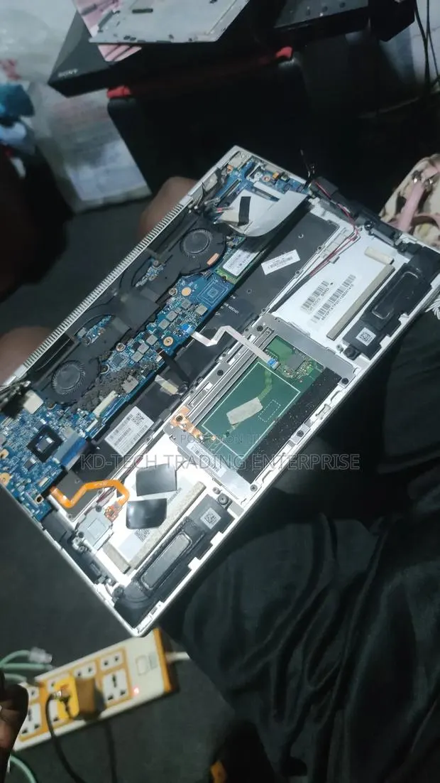 Laptop Servicing · Photo 1