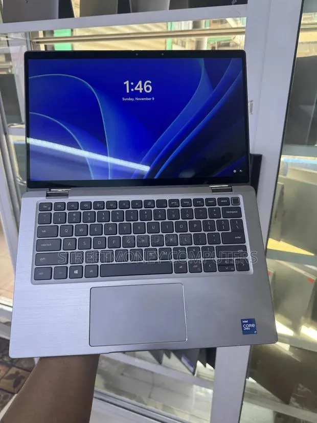 Laptop Dell Latitude 7420 32GB Intel Core I7 SSD 256GB · Photo 1