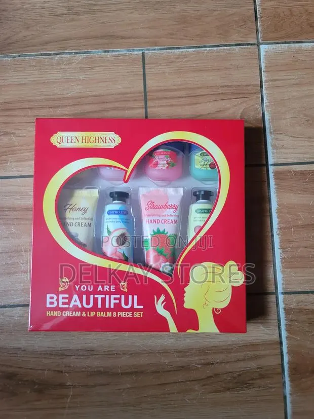 8Pcs Hand Cream Lip Balm -(Strawberry, Avocado, Peach,Honey) · Photo 2
