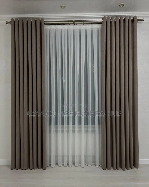 Eclectic Aura Custom Design Modern Window Curtain · Photo 1